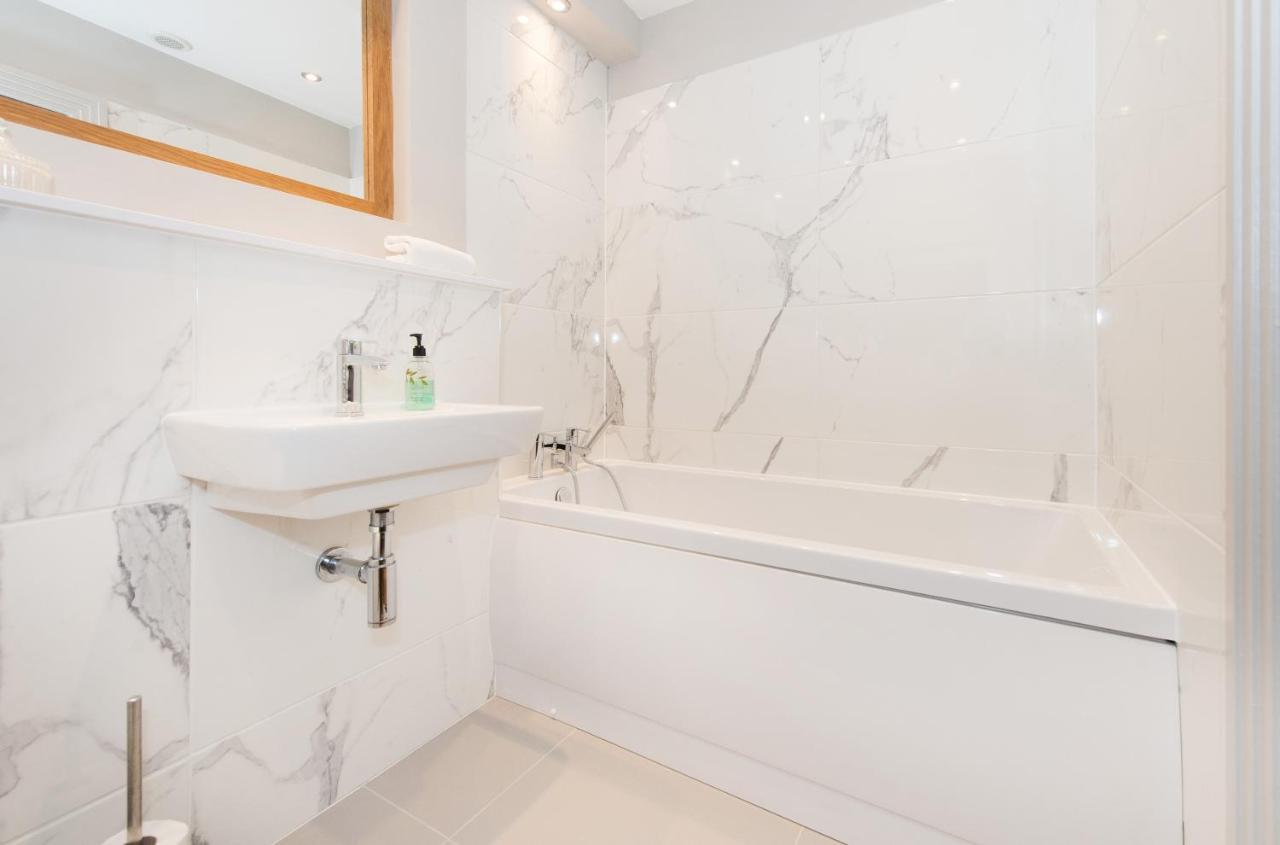 Harrogate Serviced Apartments エクステリア 写真