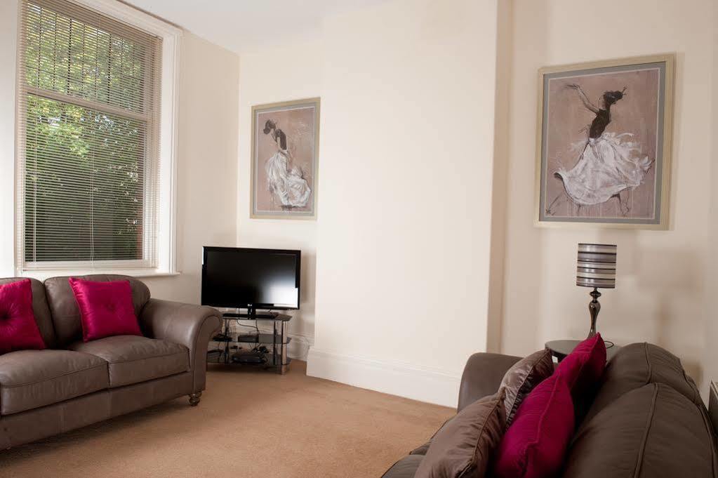 Harrogate Serviced Apartments エクステリア 写真